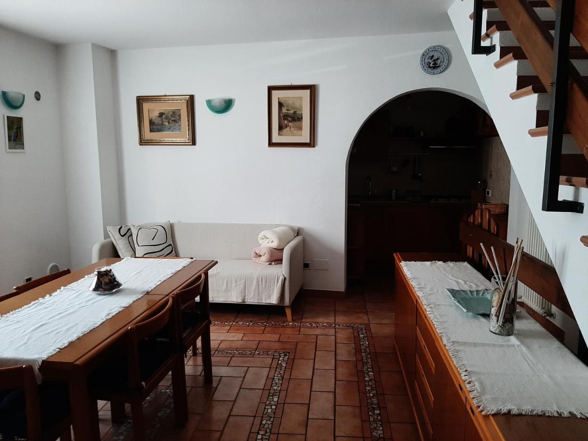 Villa La Casa Di Walter E Rosa Castel Di Sangro Exterior foto